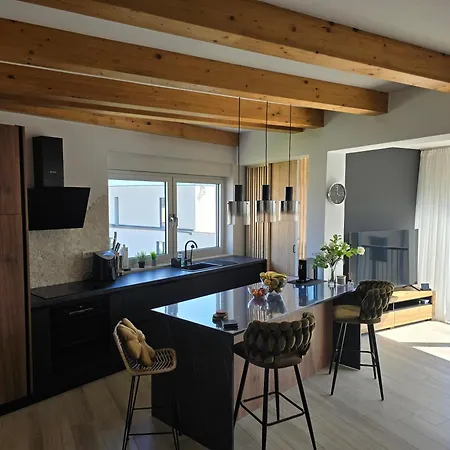 Apartment Panorama *